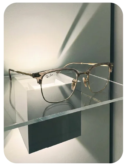Ray-Ban de vista tipo Clubmaster en metal dorado y gris humo